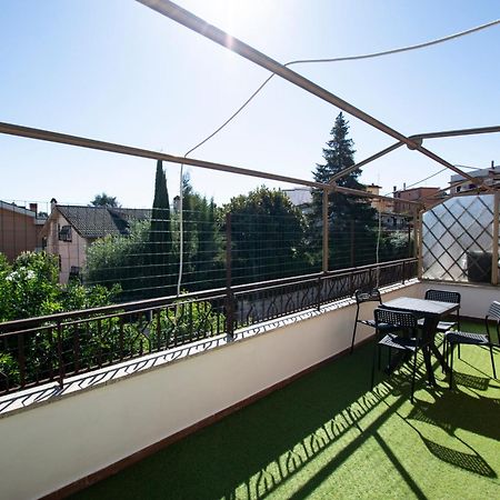 Attico Appia Antica Ciampino Aeroporto Apartment Santa Maria delle Mole Luaran gambar